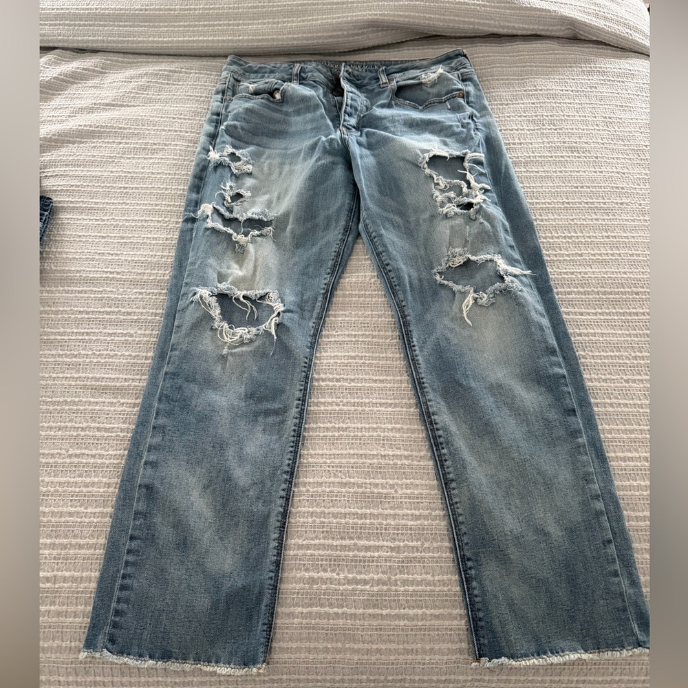 Destroyed/ripped TomGirl American Eagle jeans